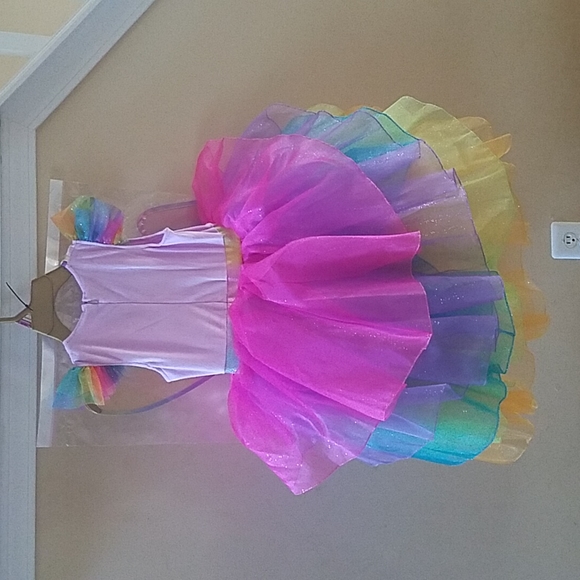 Fairy Dress-up - Picture 3 of 3